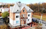 Продается 3-этажный коттедж с мебелью в Минске.